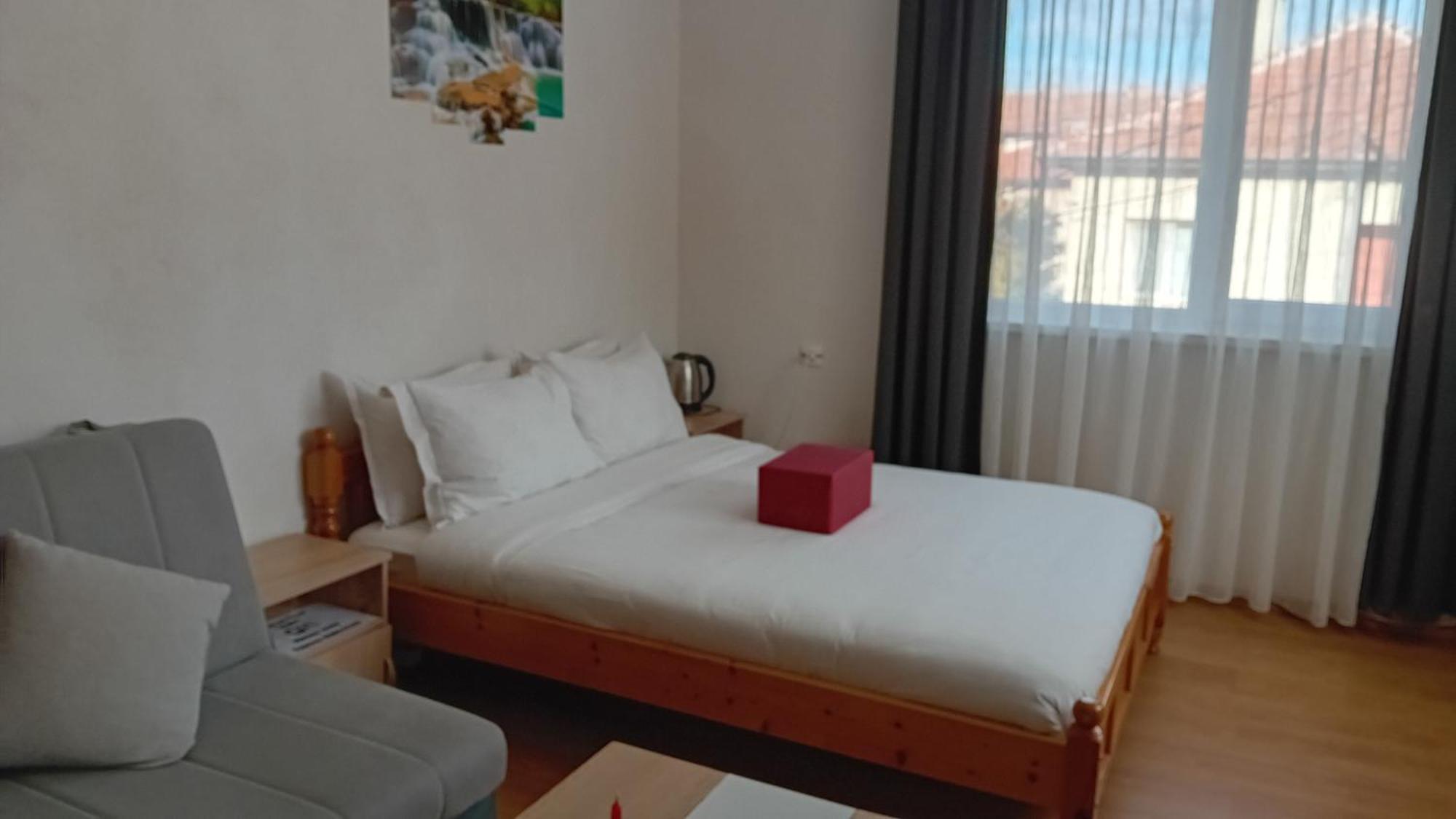 Holiday Guest House Kemo Sapareva Banya Extérieur photo